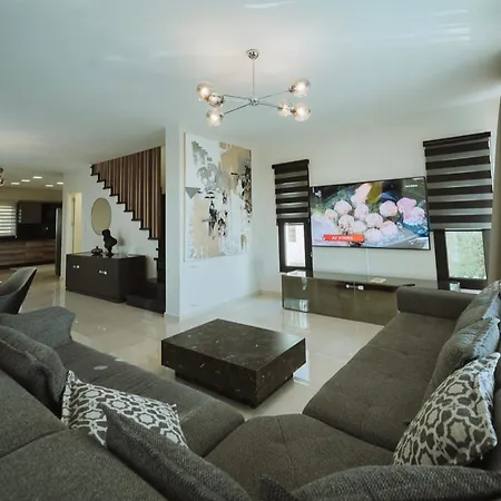 Modern Comfort Villa
